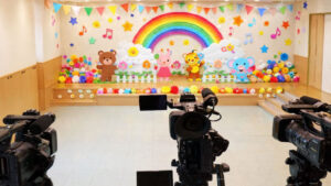 "引きの画"にも、子どもは映っている ── DVD満足度を変えたカット割りの発見